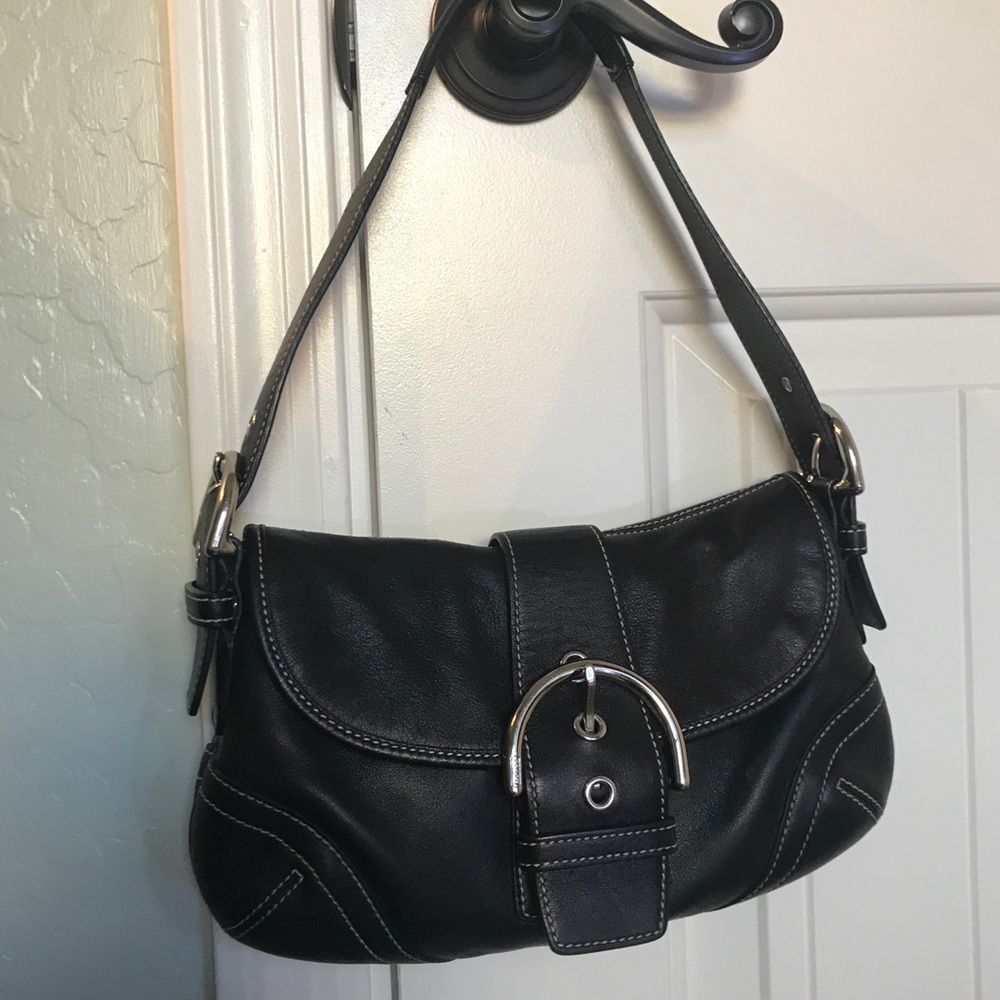 Small Coach black shoulder bag